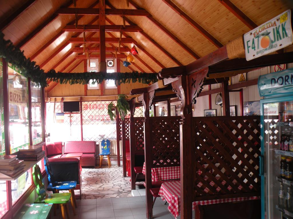 Camping Paradisul Soferilor Онешти Экстерьер фото