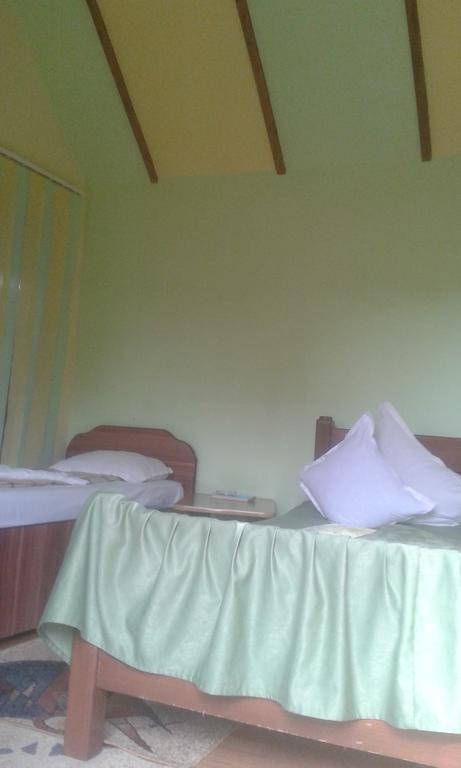 Camping Paradisul Soferilor Онешти Экстерьер фото